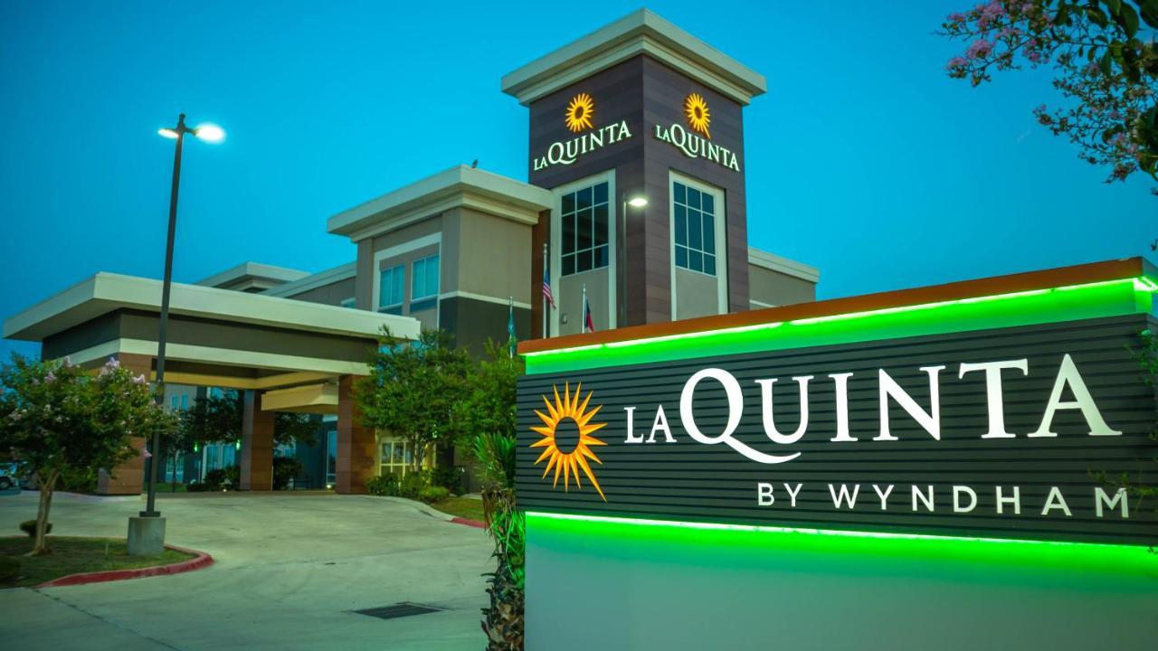 La Quinta By Wyndham Karnes City - Kenedy Bagian luar foto