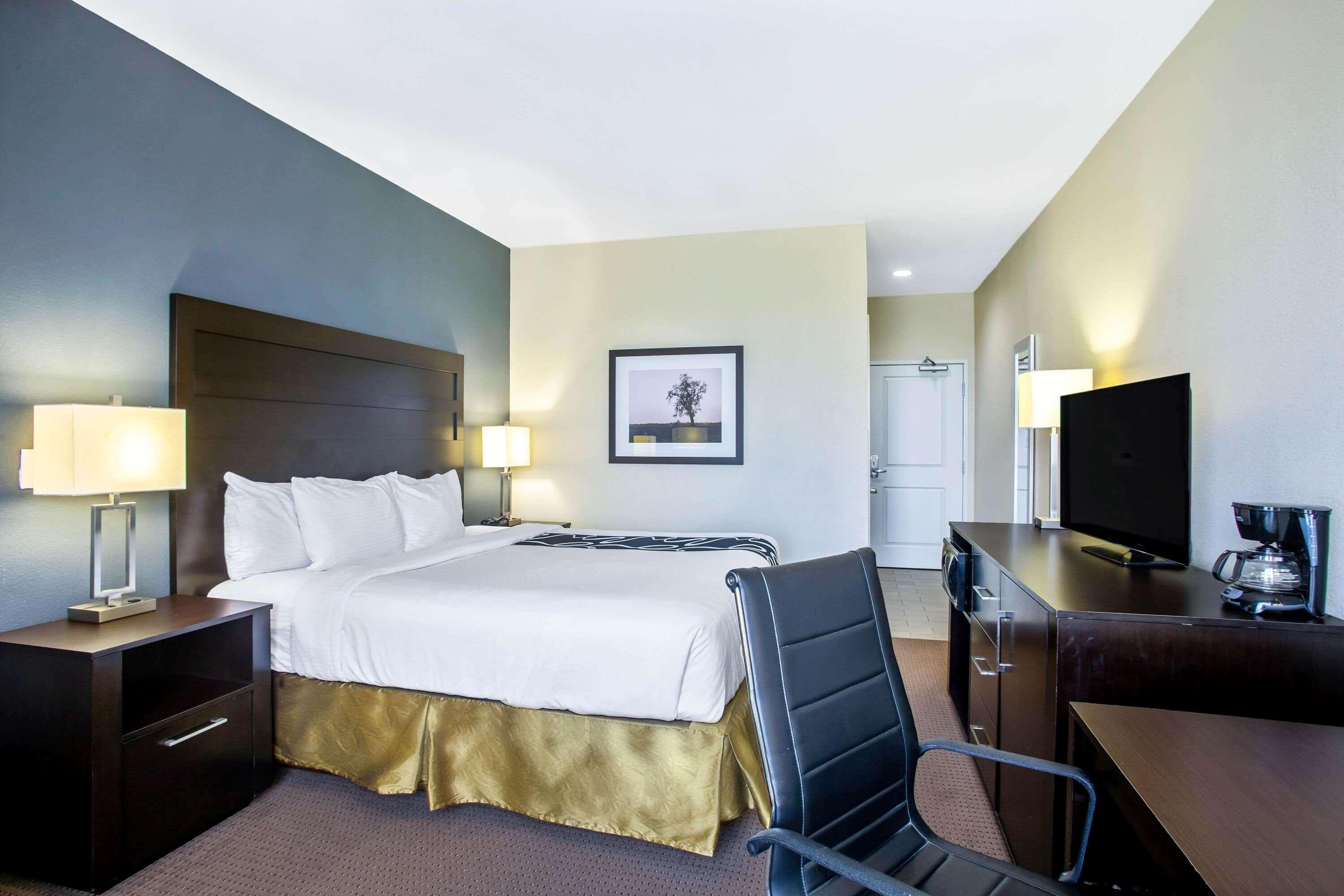 La Quinta By Wyndham Karnes City - Kenedy Bagian luar foto