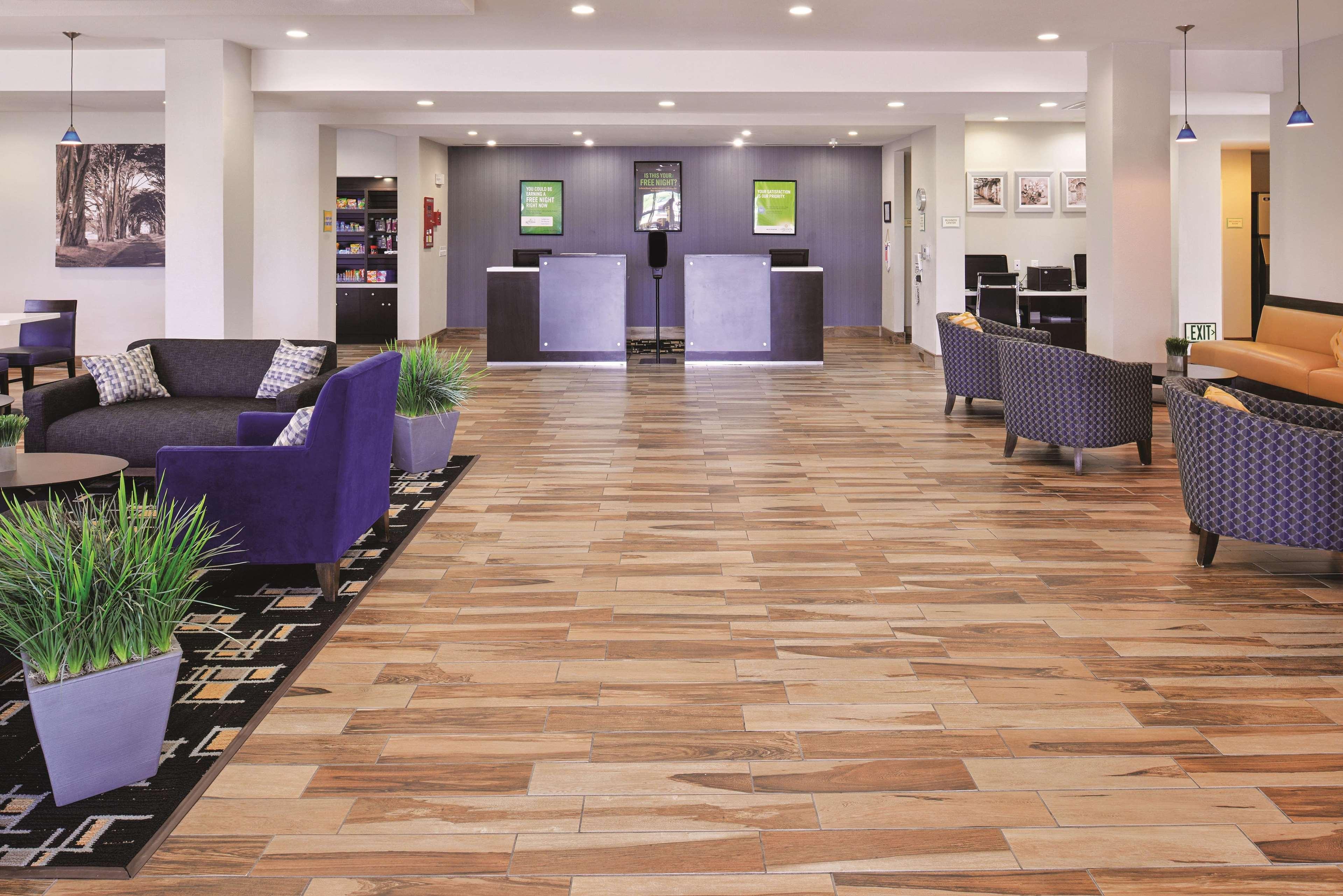 La Quinta By Wyndham Karnes City - Kenedy Bagian luar foto