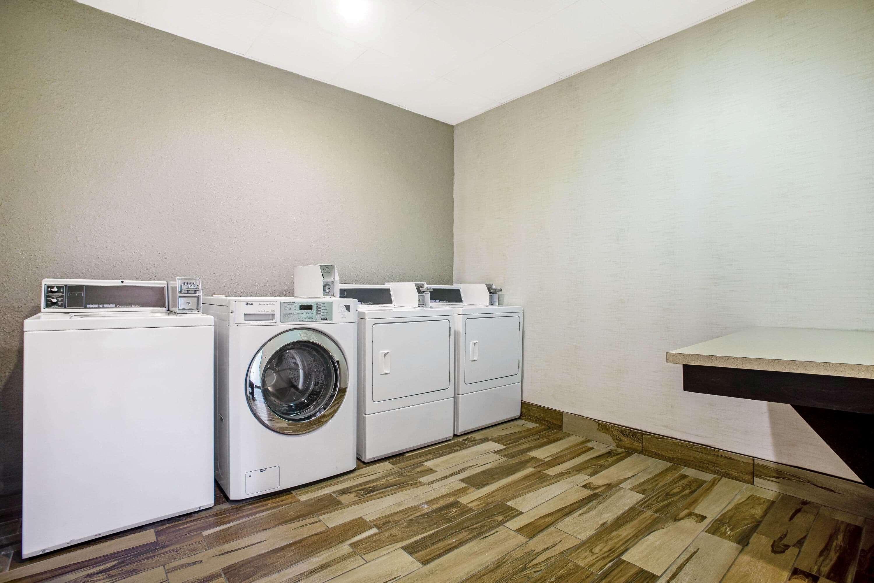 La Quinta By Wyndham Karnes City - Kenedy Bagian luar foto
